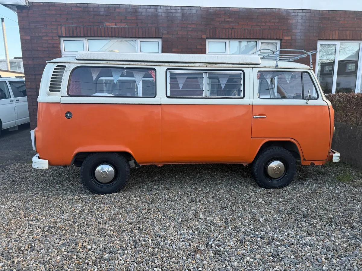 Volkswagen T2 Devon Camper - Image 2