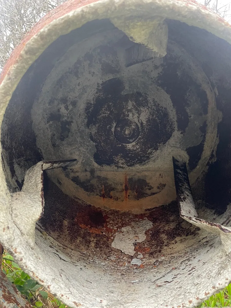 Nestor mixer for sale - Image 1