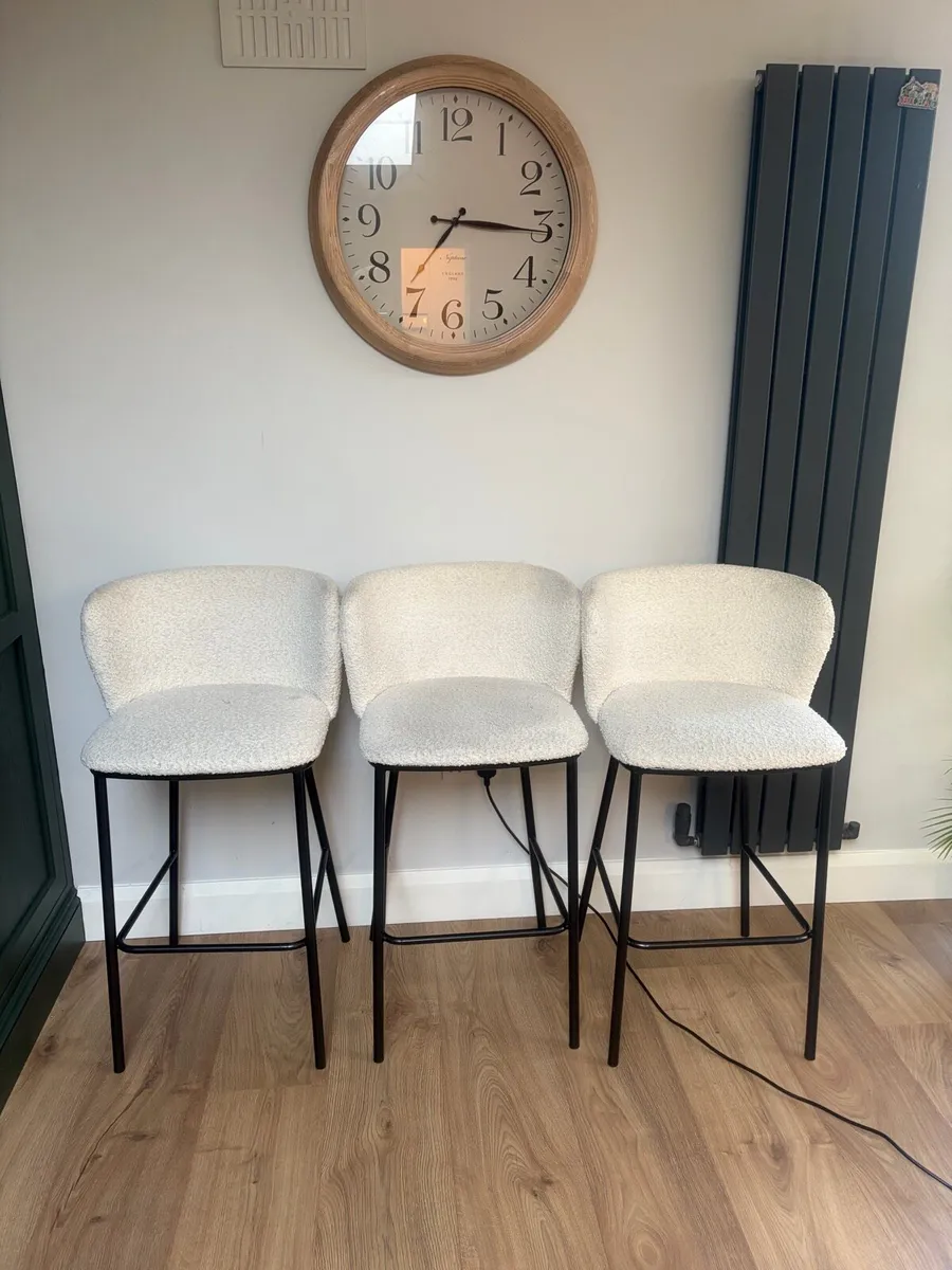 Kane home wool chairs and stools - Image 3