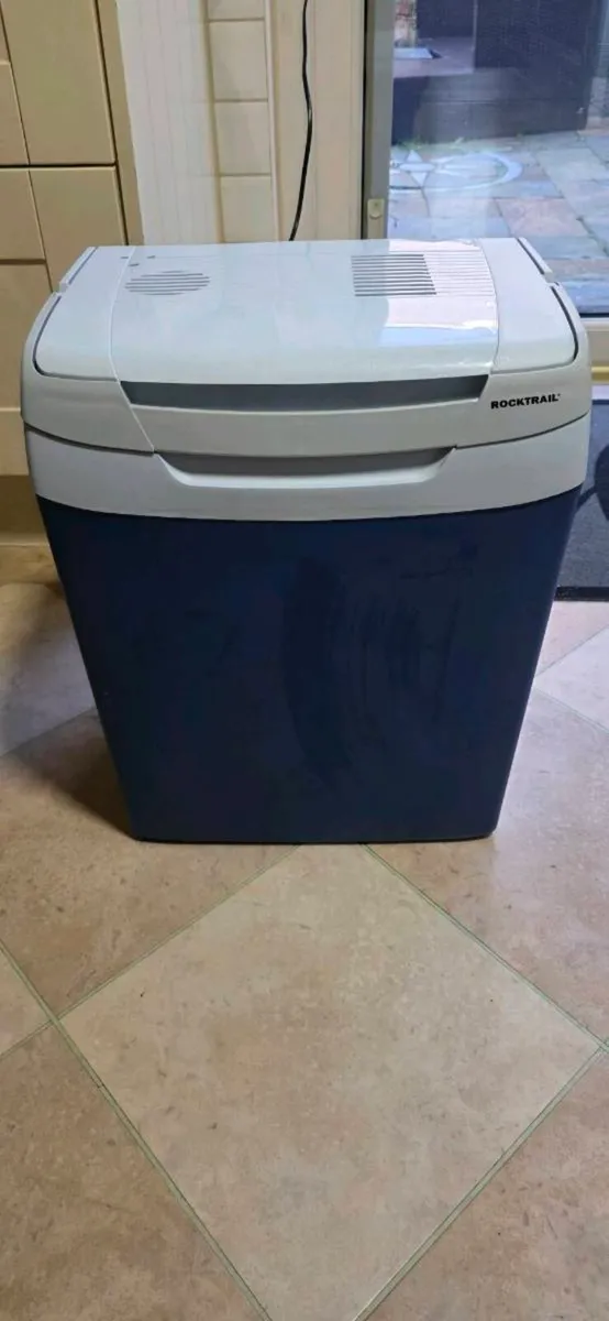 Electric cooler - Image 1