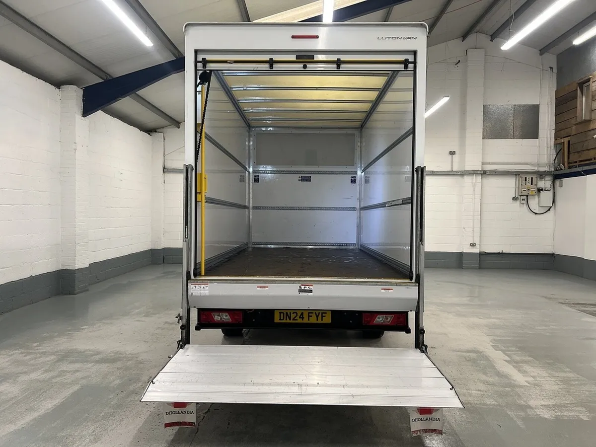 2024 Ford Transit Luton Box Van - Image 2