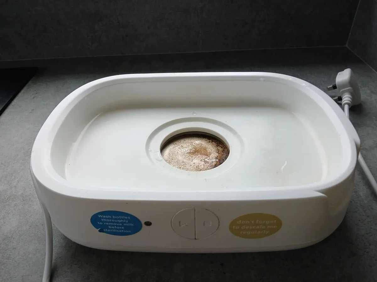 Tommee Tippee bottle sterilizer - Image 2