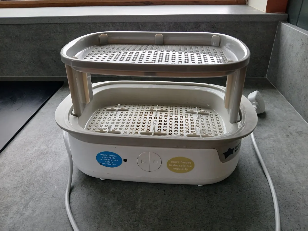 Tommee Tippee bottle sterilizer - Image 4