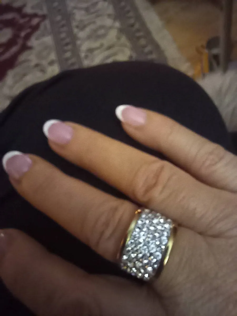 Beautiful Dress Ring - Image 3