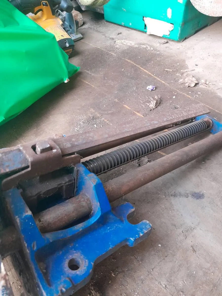 Record wood vice - Image 3