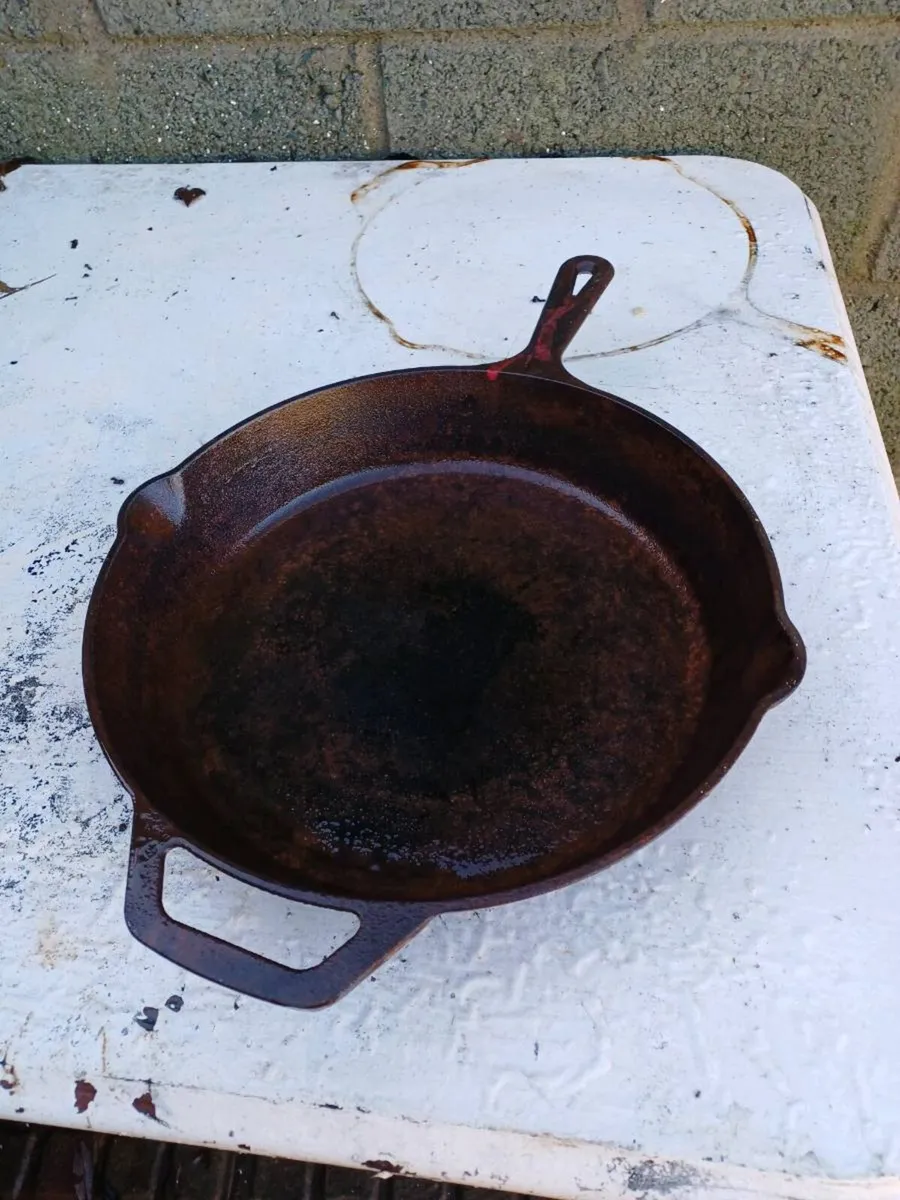 Antique Cast-iron Pan - Image 2