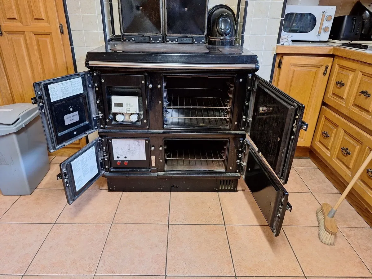 Stanley Brandon Gas Cooker with Hood - Image 2