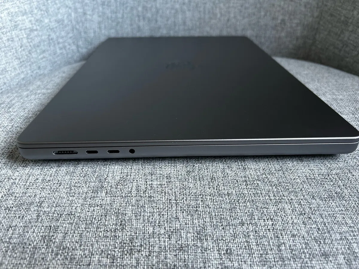 M1 MacBook Pro - Image 2