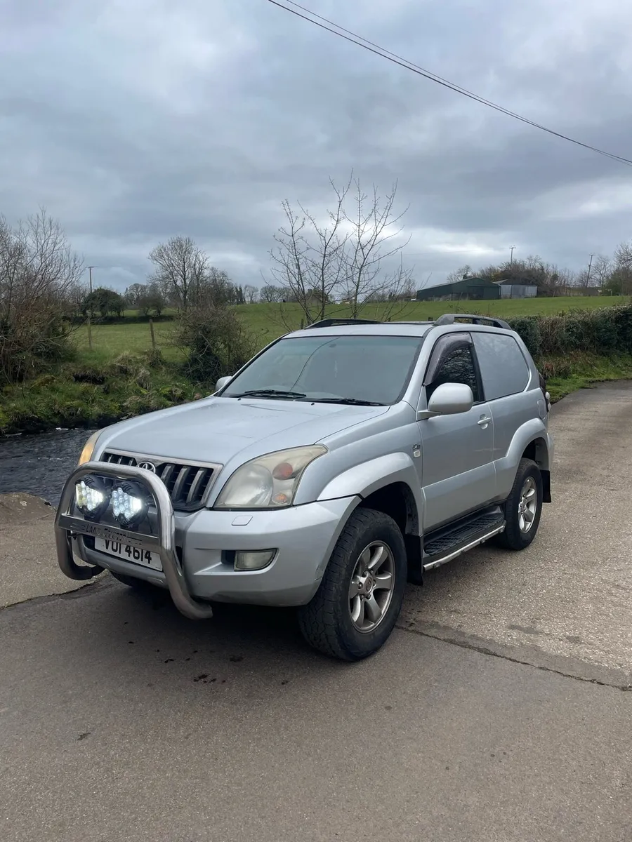 Toyota Land Cruiser - Image 2