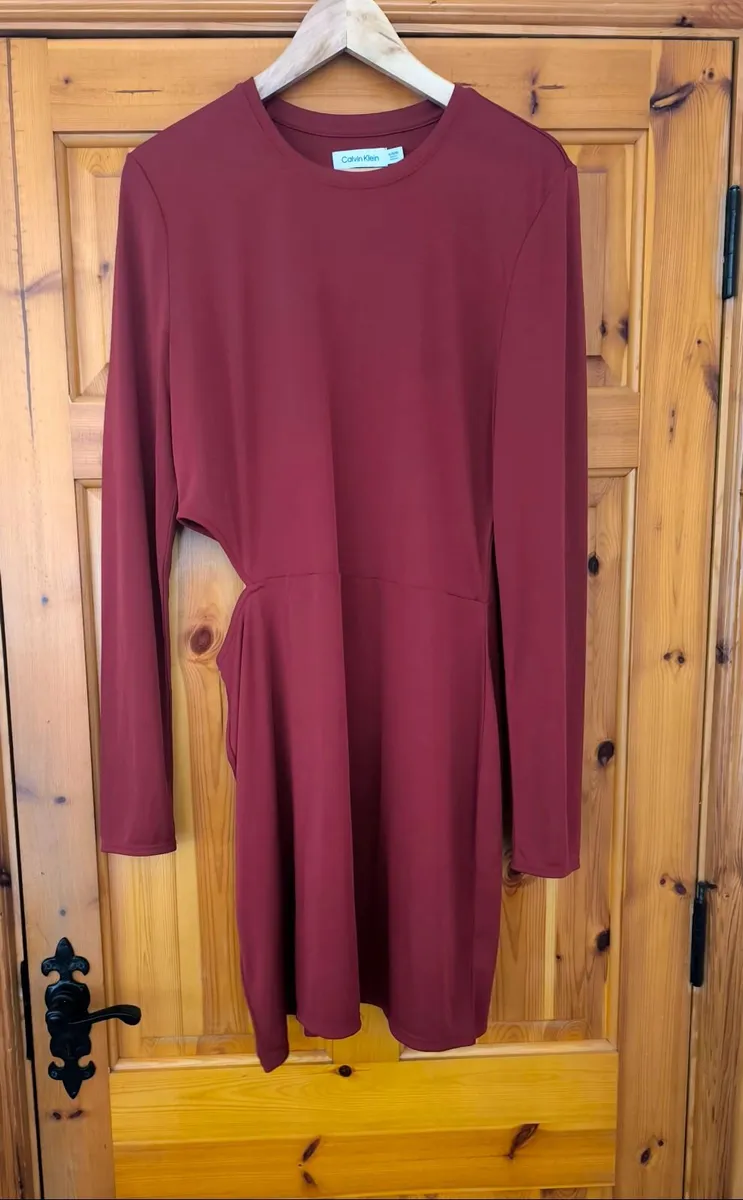 Calvin Klein Dress - Image 4