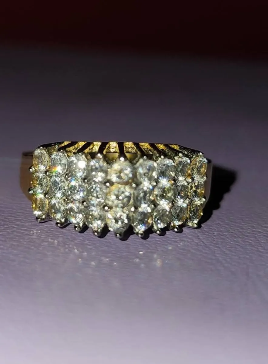 Beautiful Dress Ring - Image 3