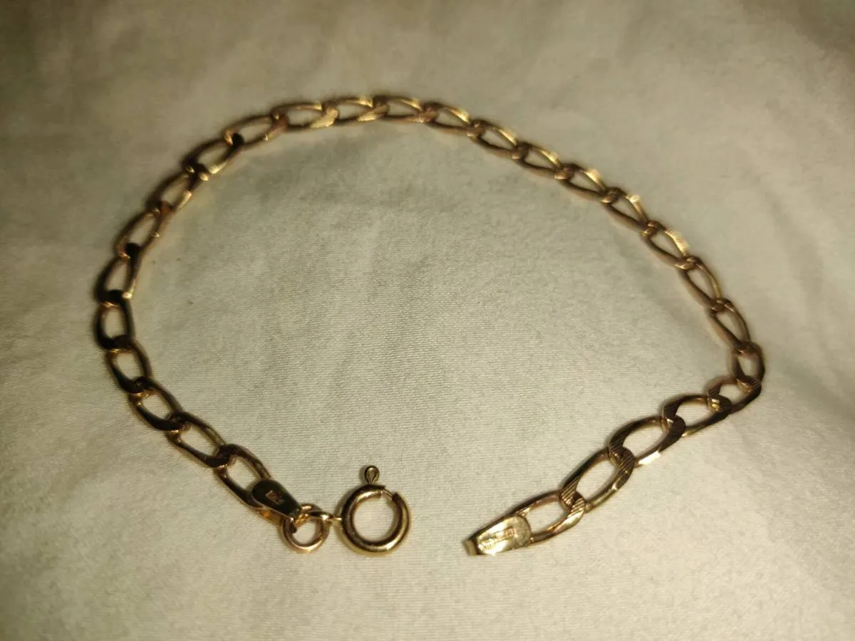 ROUND LINKS, 9CT SOLID Gold 5.06g 8"Long Bracelet - Image 1