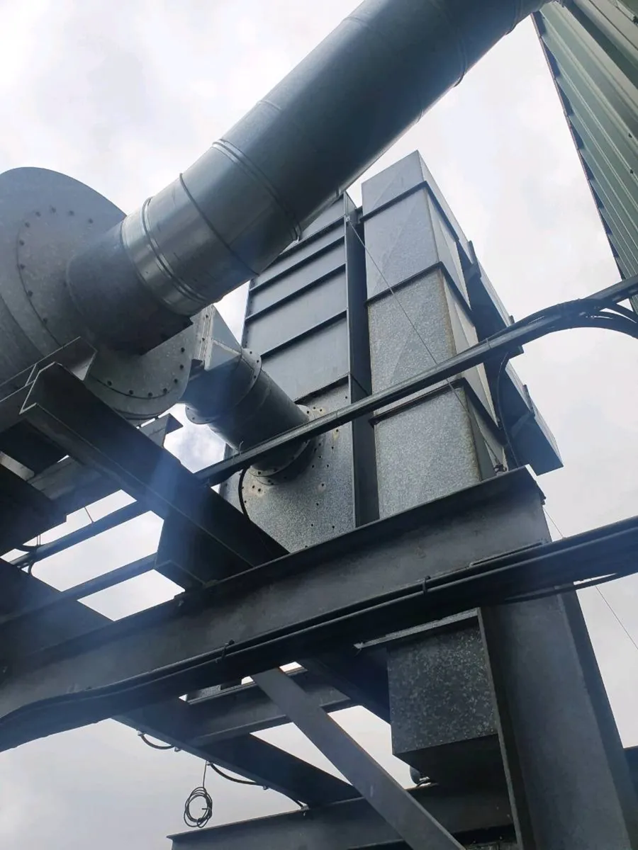 Dust extraction & burner - Image 2