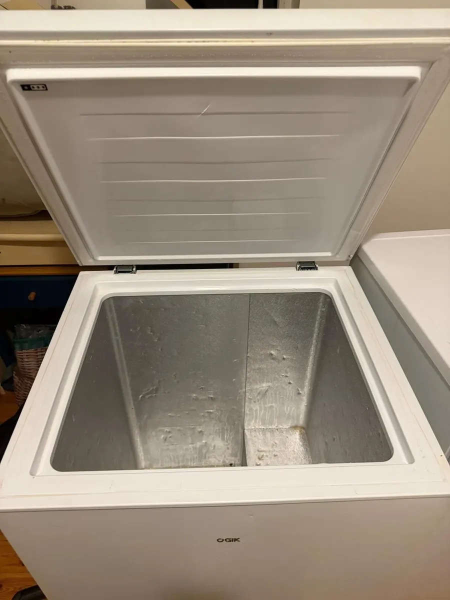 Chest Freezer - Image 2
