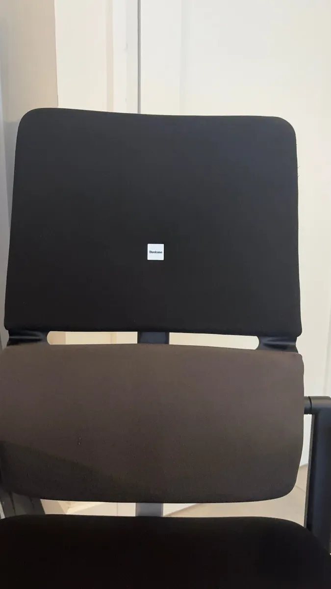 Steelcase Please V2 – Professional Ergonomic Chair - Image 4