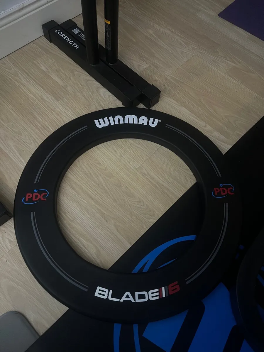 Winmau Blade 6 Surround