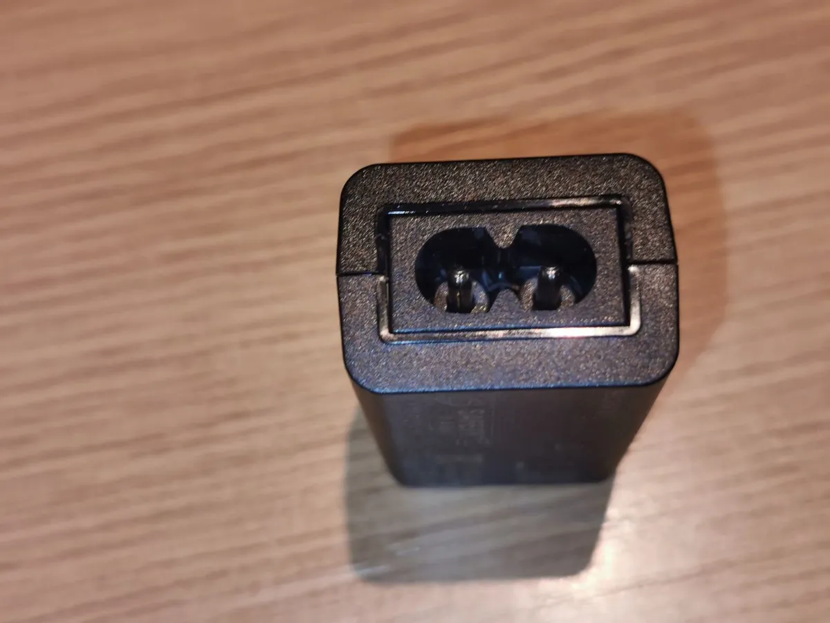 Sony USB power supply adapter charger AC DC 5v - Image 2