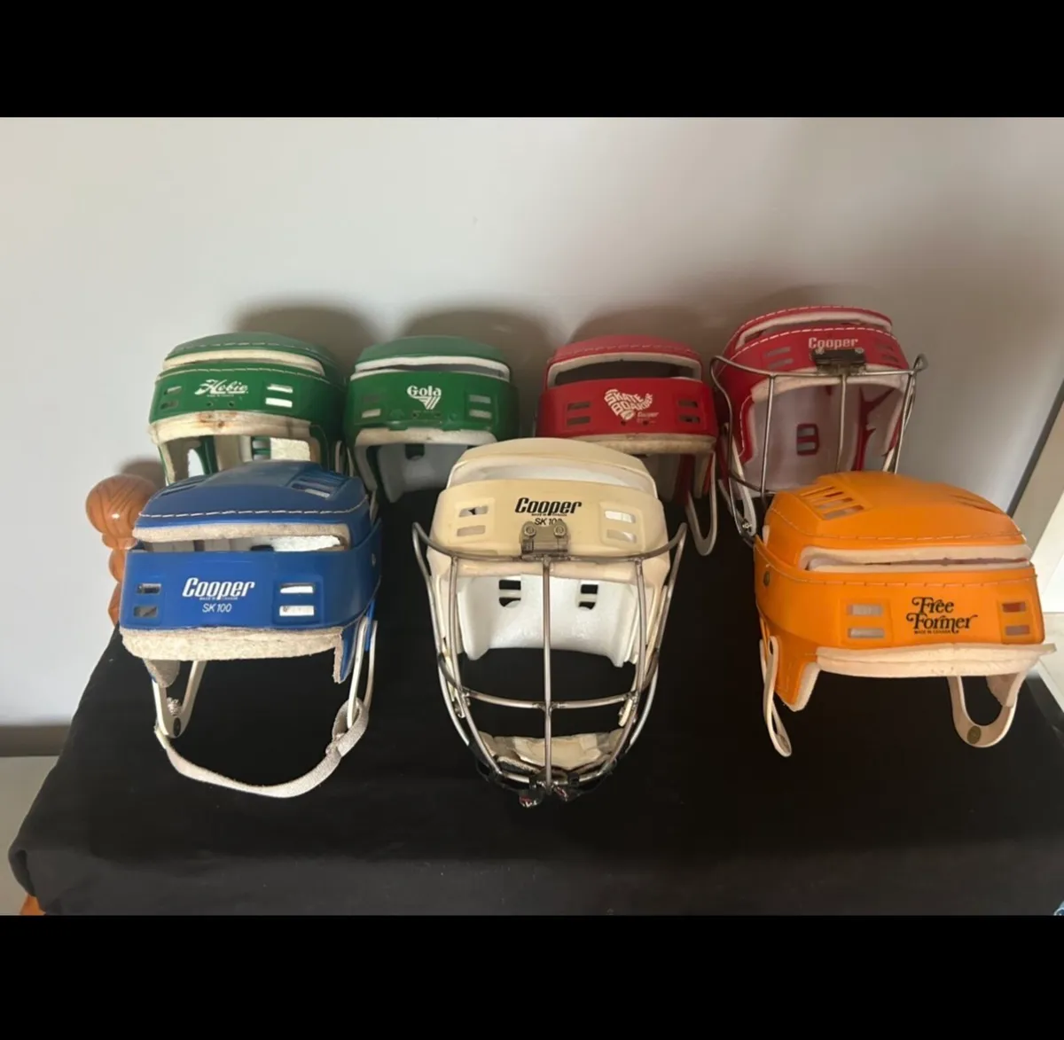 Oldstyle cooper helmet- looking - Image 1