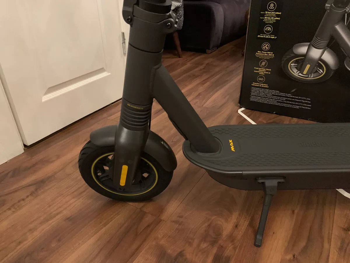 Electric Scooter - Segway Max G2 - Image 4