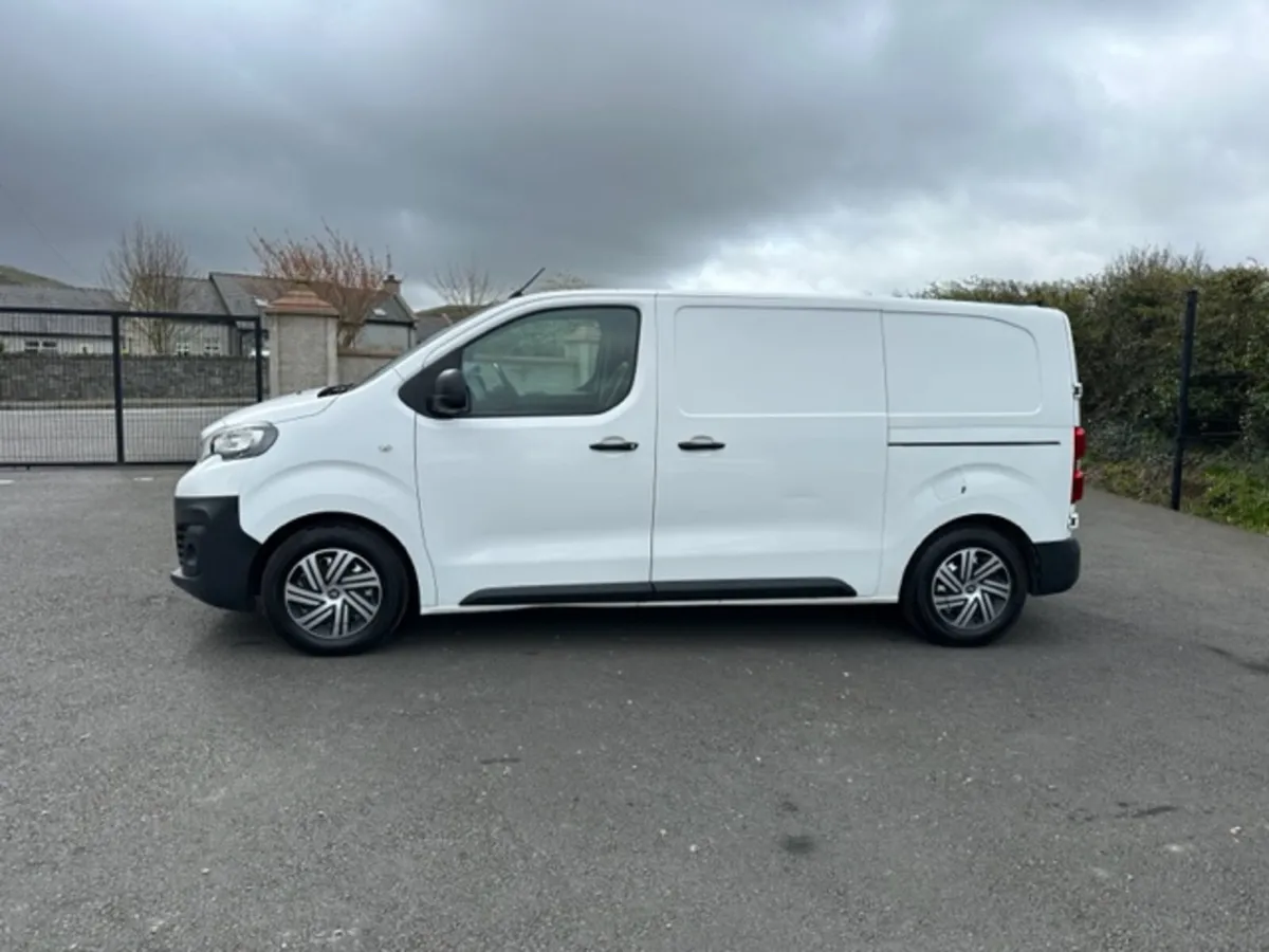 Peugeot Expert 1.5 Blue Hdi Professional - Image 4