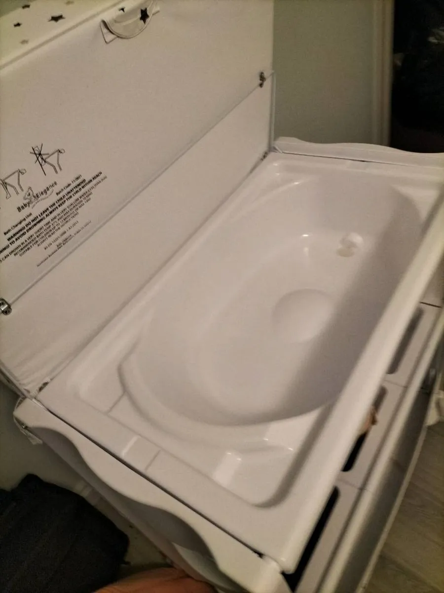 Bedside Cot for baby - Image 3