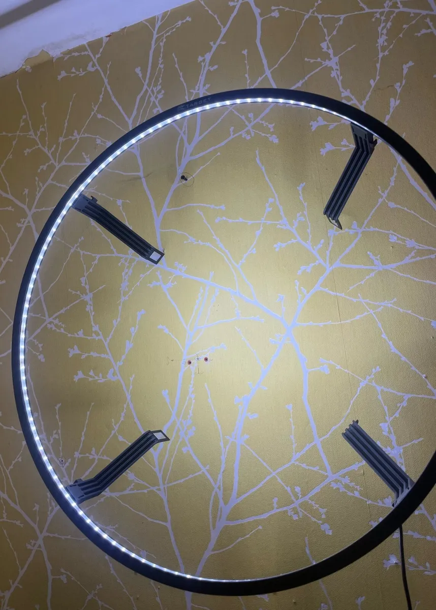 Target Corona Dartboard Light - Image 1