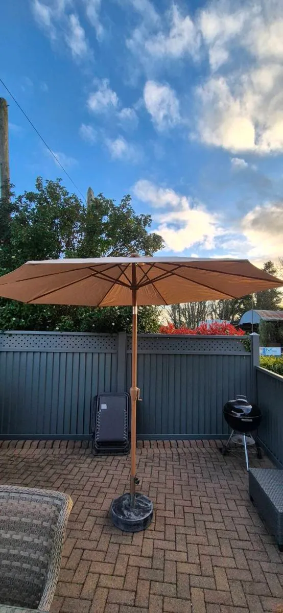 Garden Parosol - Image 2