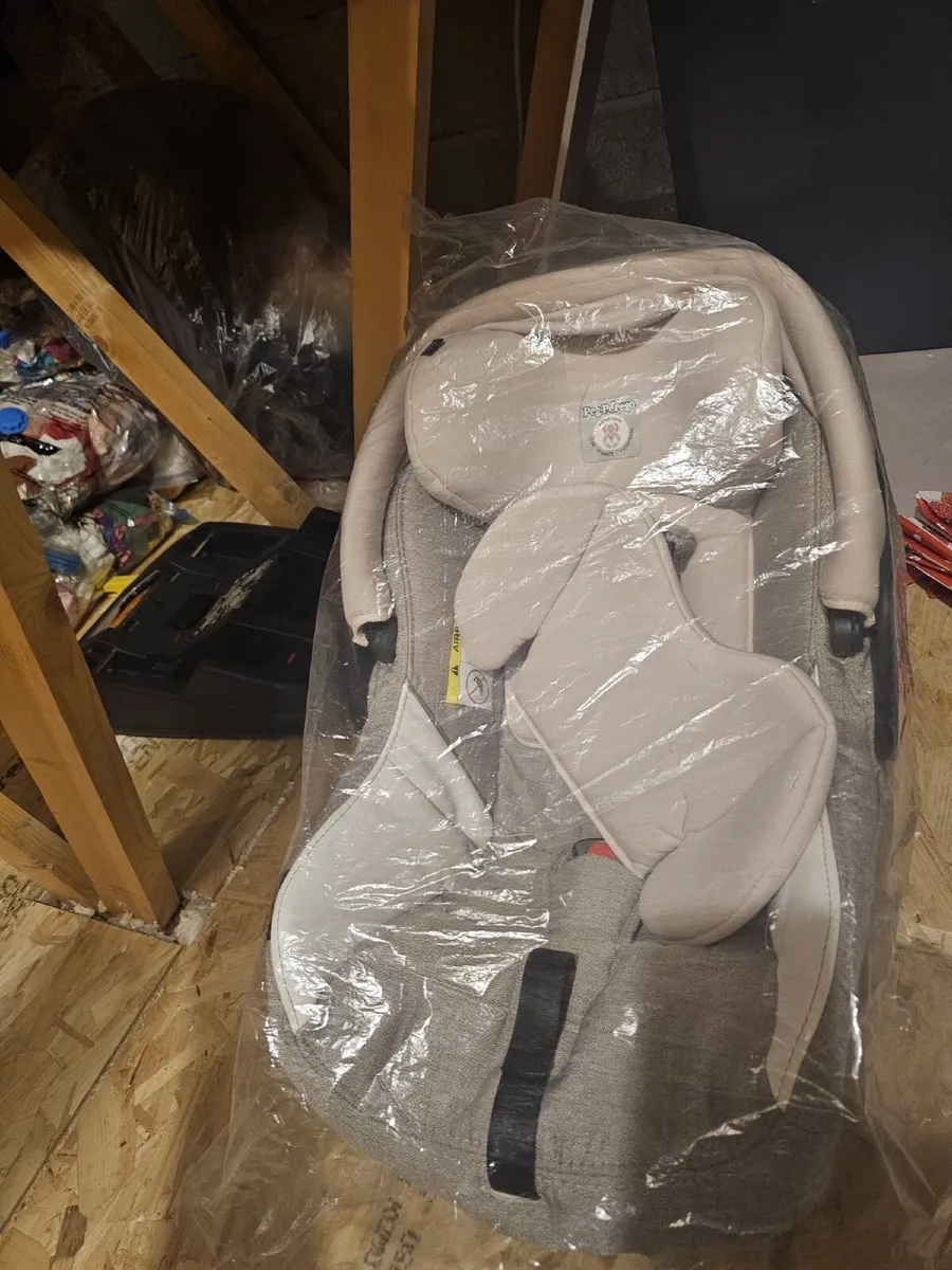 Travel system, stroller, car seat+ isofix included - Image 3