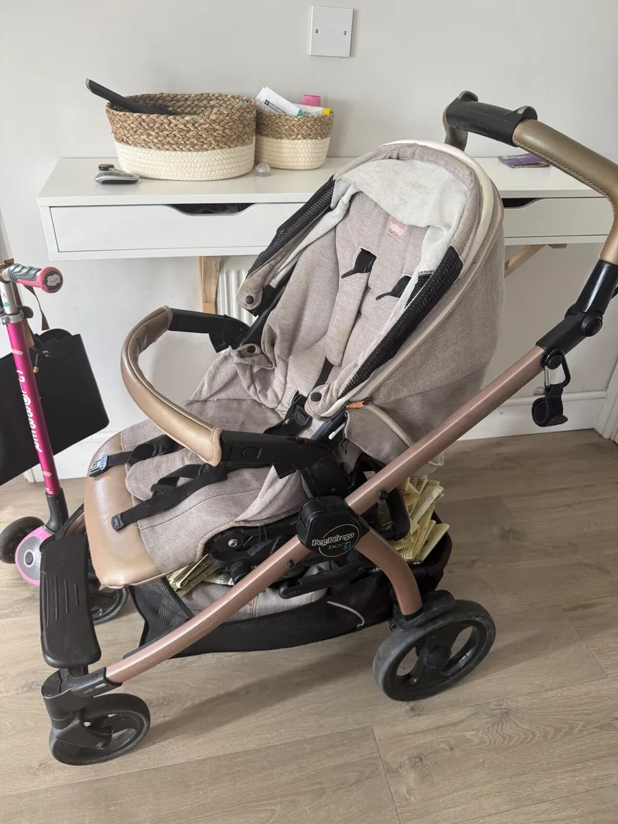 Travel system, stroller, car seat+ isofix included - Image 2