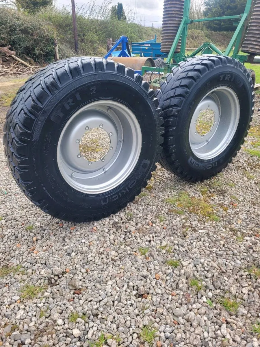 Case/New Holland Front Rims - Image 1