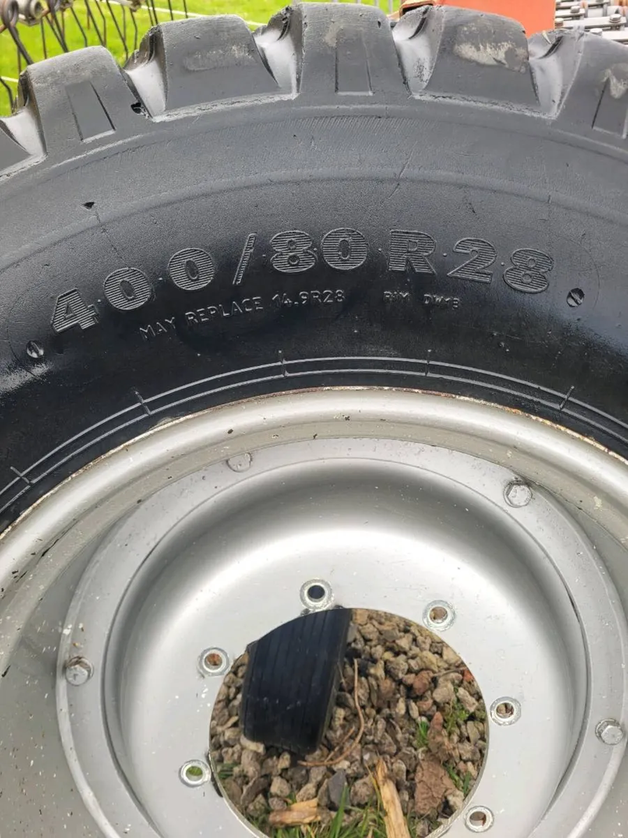 Case/New Holland Front Rims - Image 3