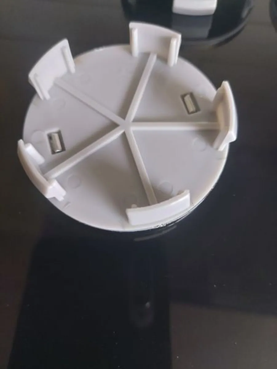 Fiat Centre Caps - FREE POST - Image 2