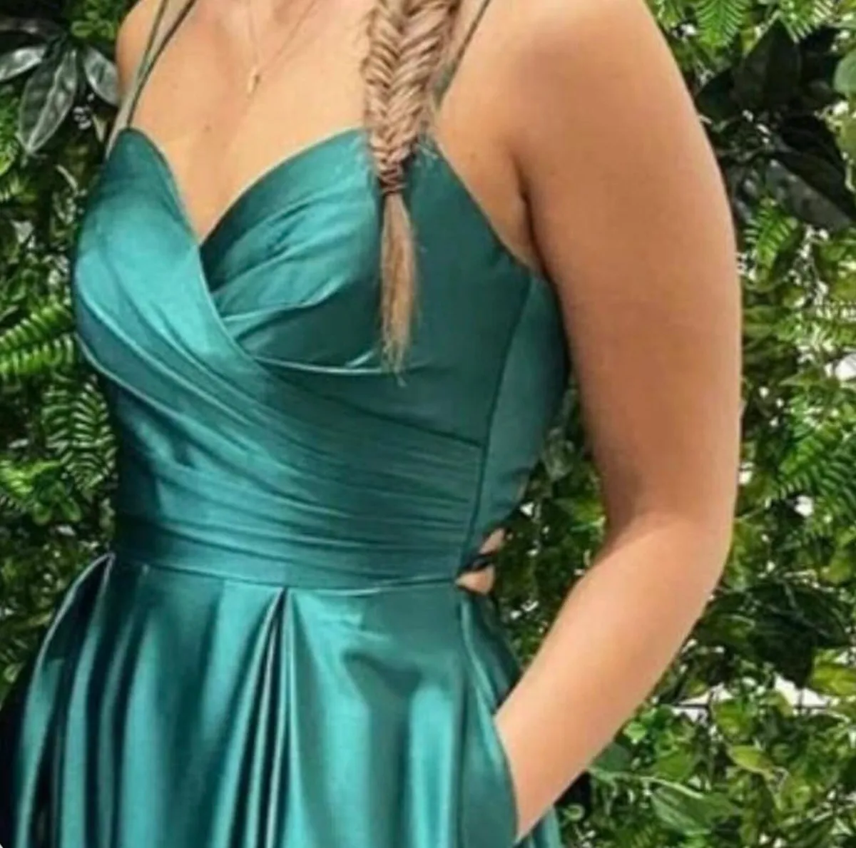 Debs Dress - Image 4