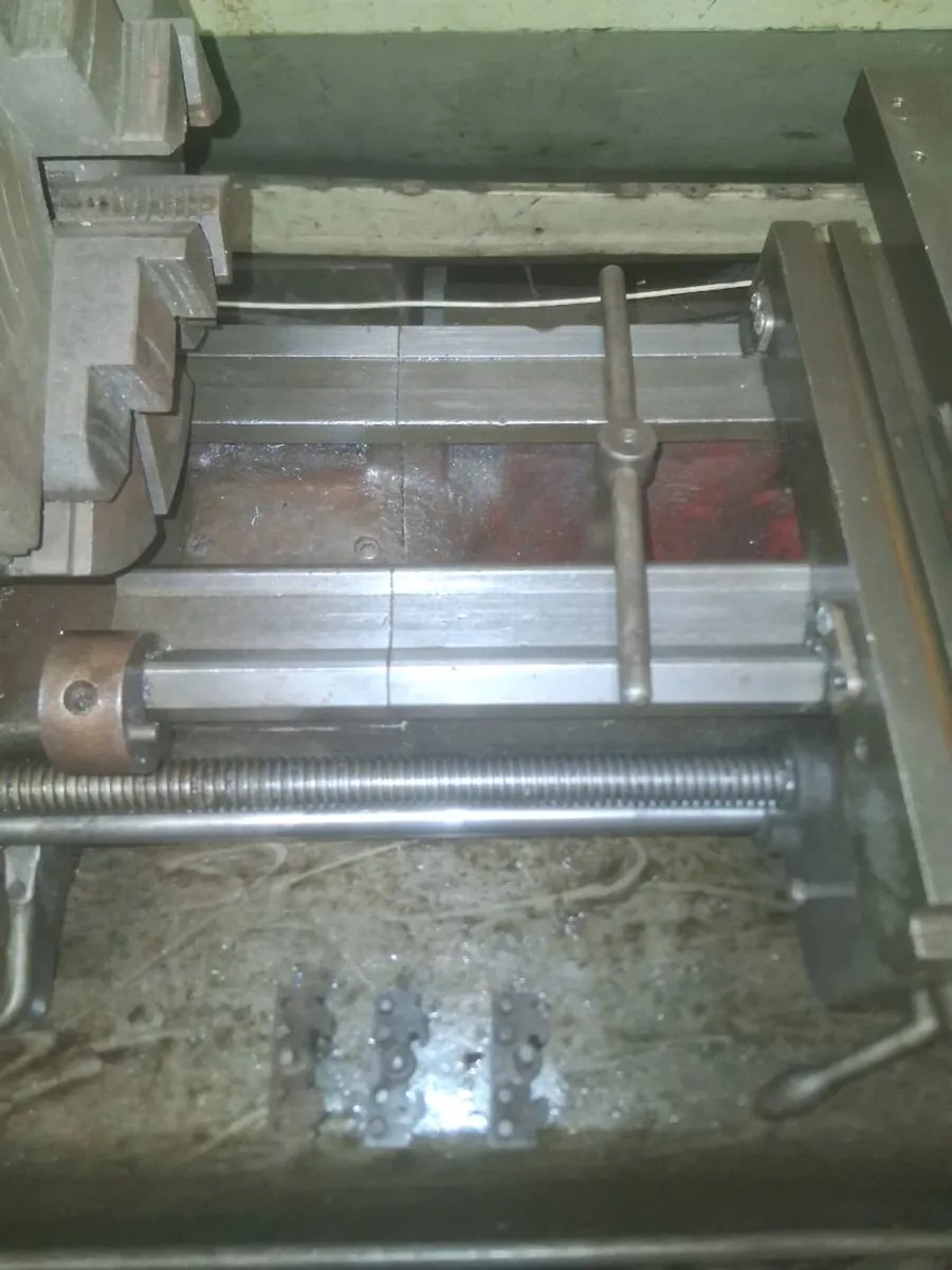Colchester lathe - Image 4