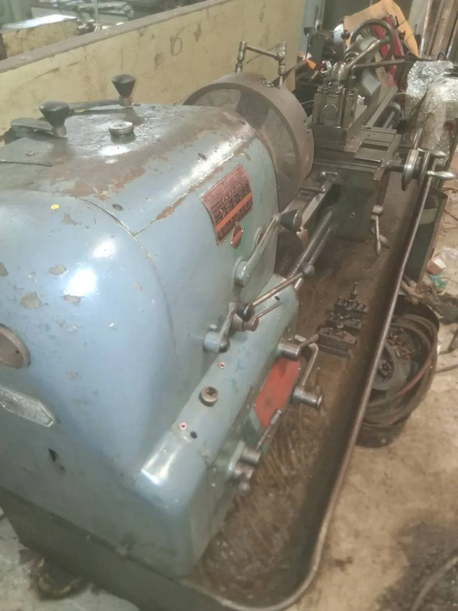 Colchester lathe - Image 1