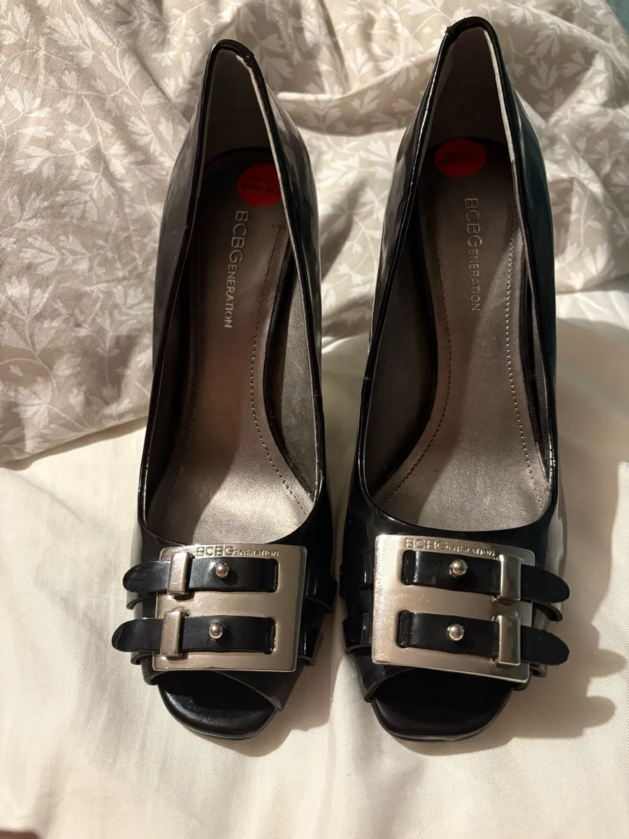 Ladies shoes - Image 1