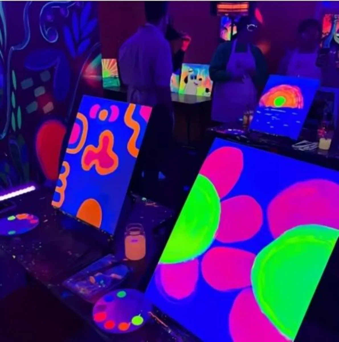 10W LED UV Spotlight  / UV Floodlight - Image 2