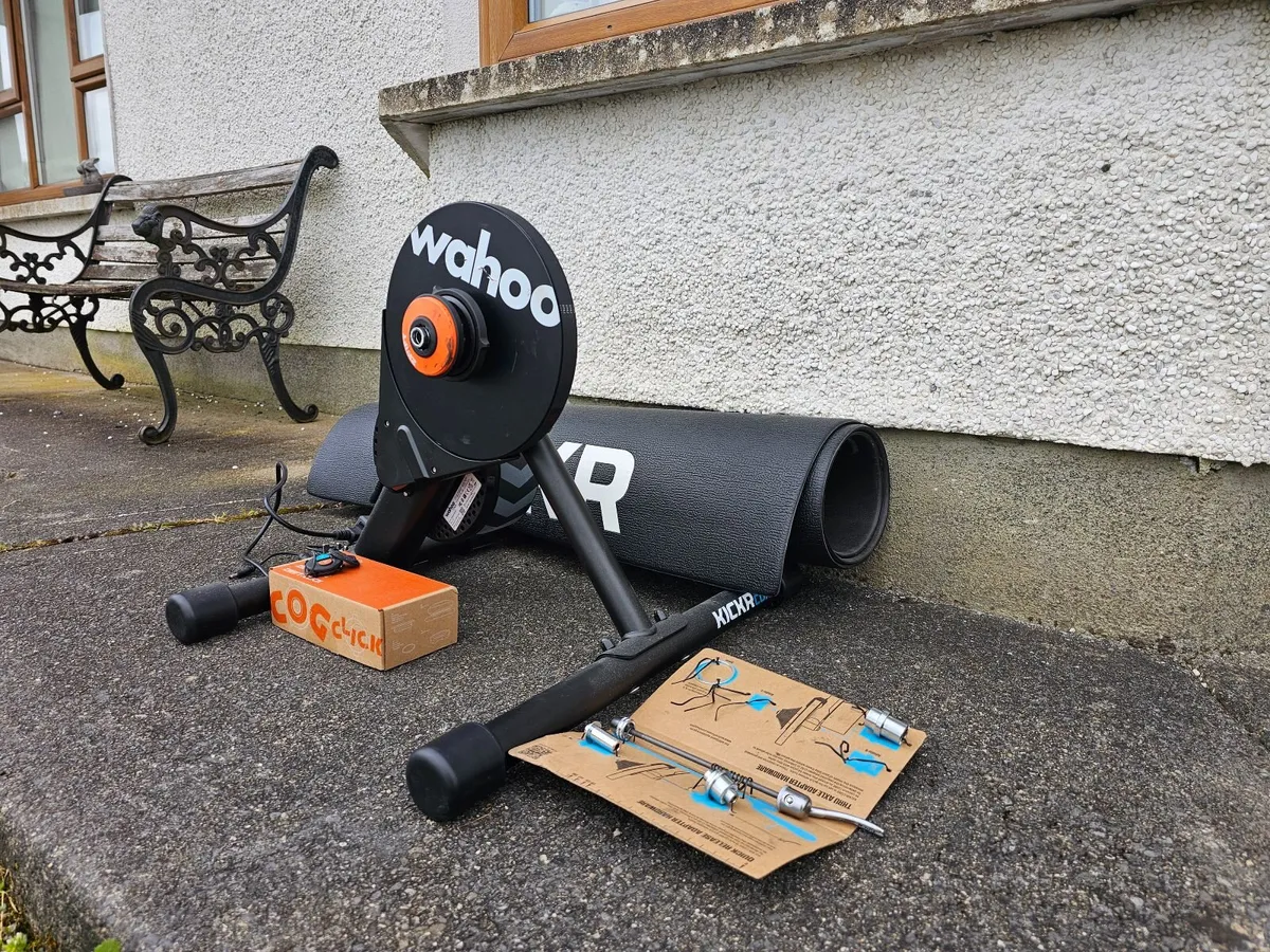 Wahoo Kicker Core + Zwift Cog + Mat - Image 2