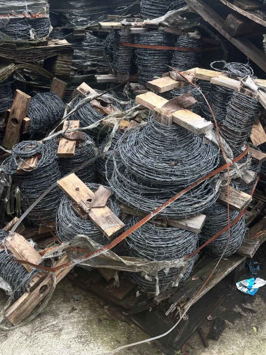 Liquidation sale on wire cheapest in ireland - Image 3