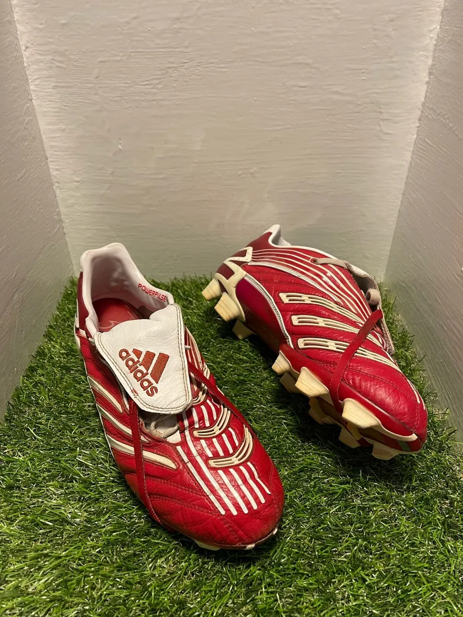 Adidas Predator Pulse FG Football Boots | UK 8.5 - Image 2