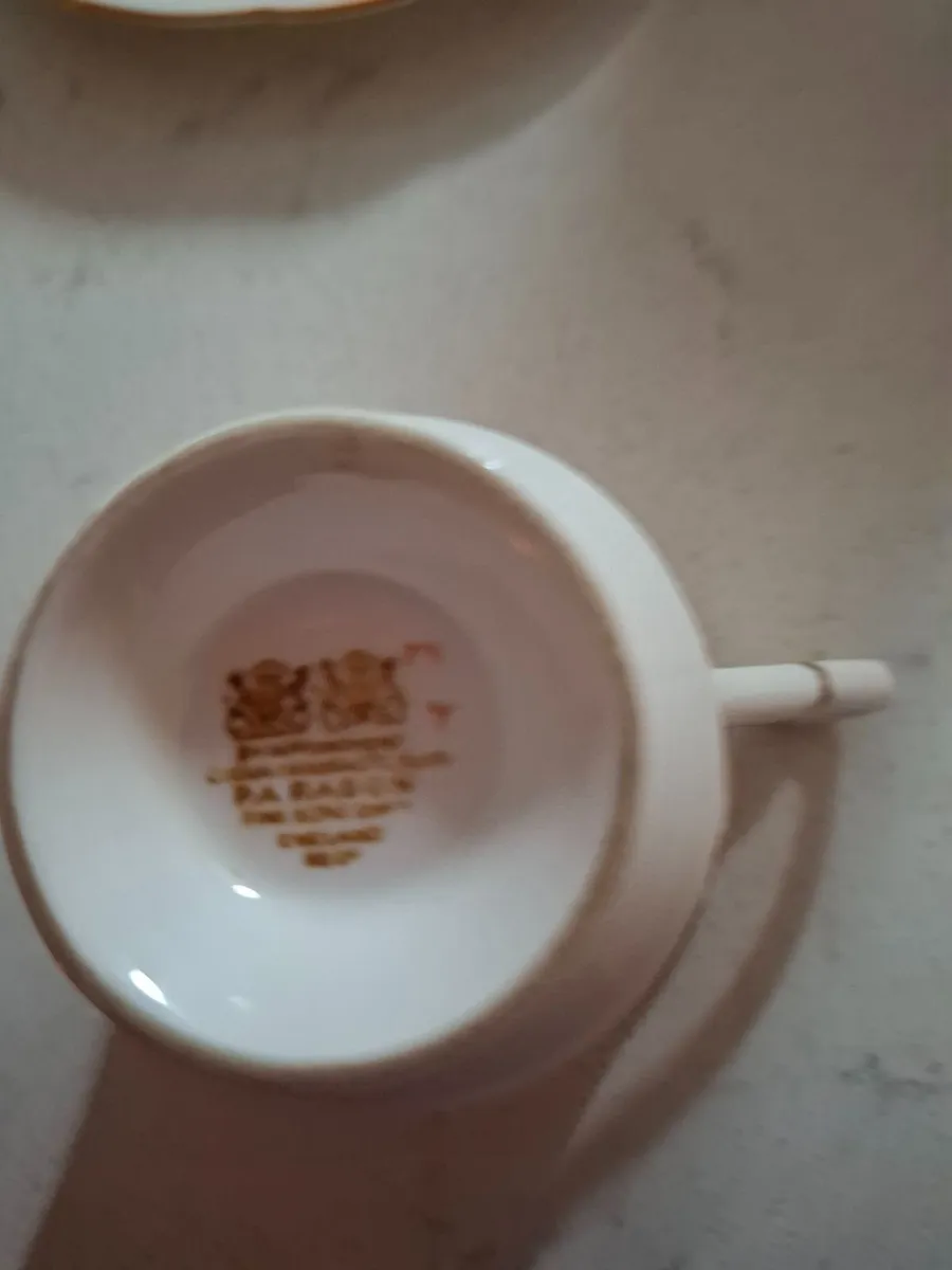 VINTAGE PARAGON  CHINA  BY  APPOINTMENT - Image 3