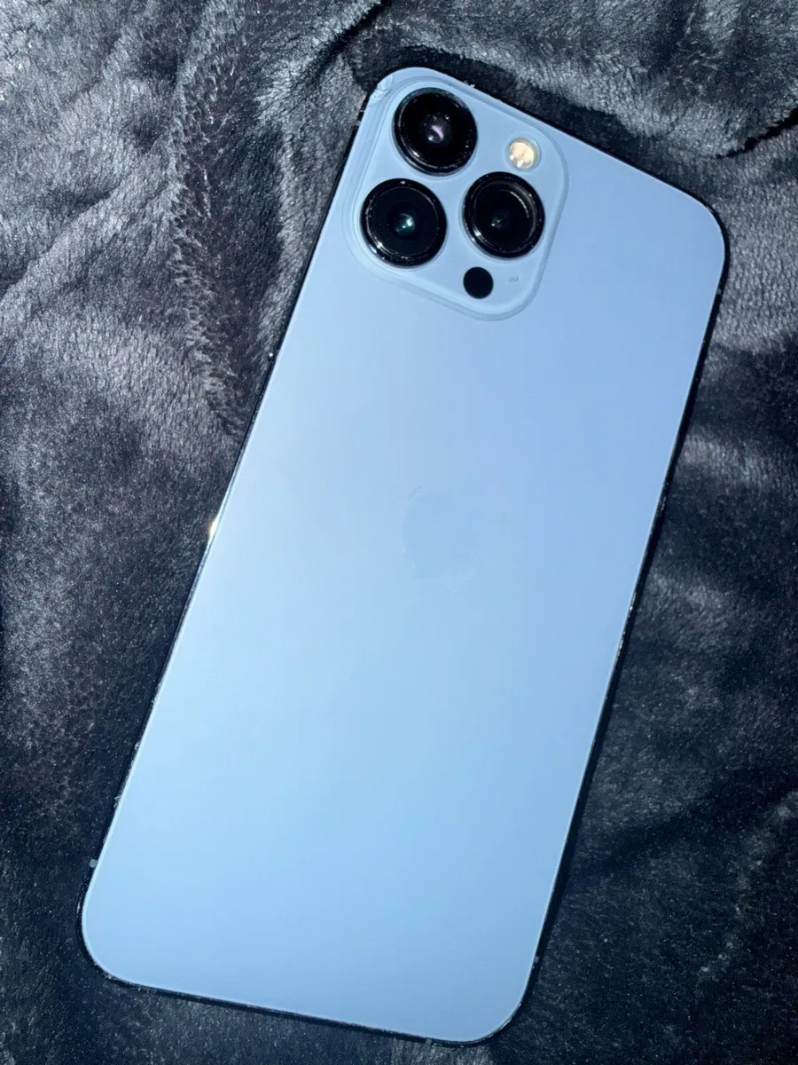 iPhone 13 Pro Max - Image 3