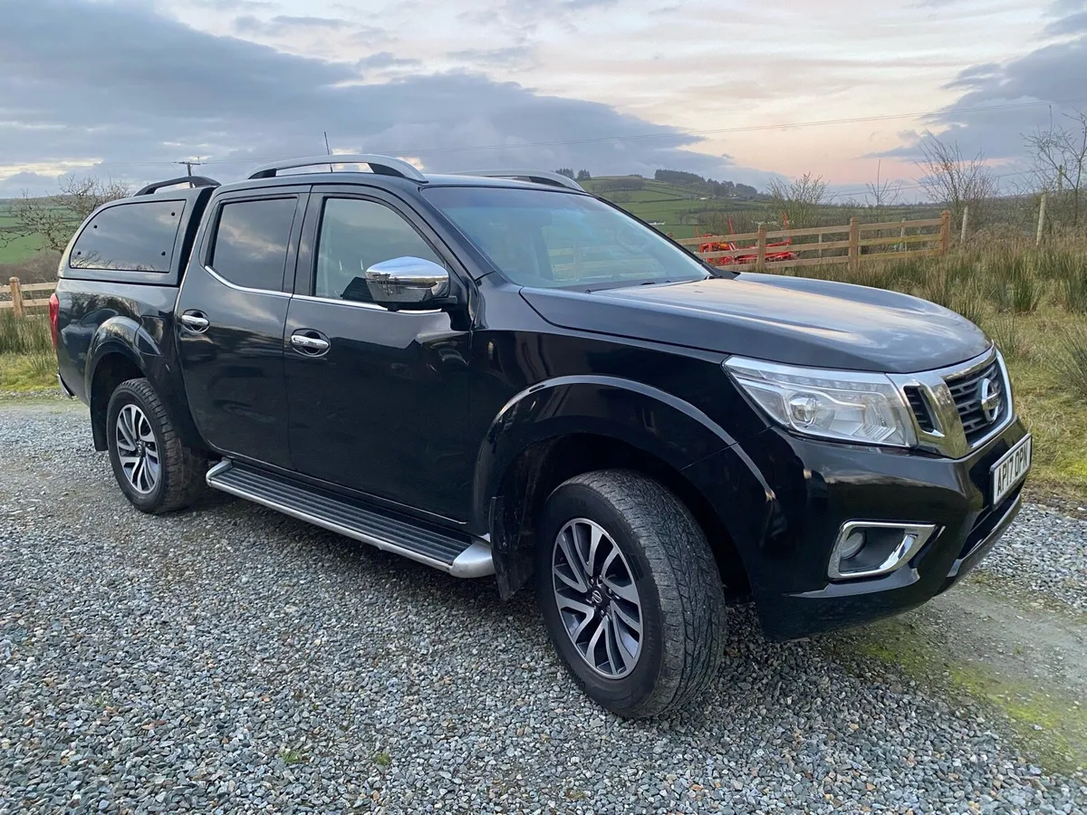 Nissan Navara Tekna 39k miles NO VAT - Image 1