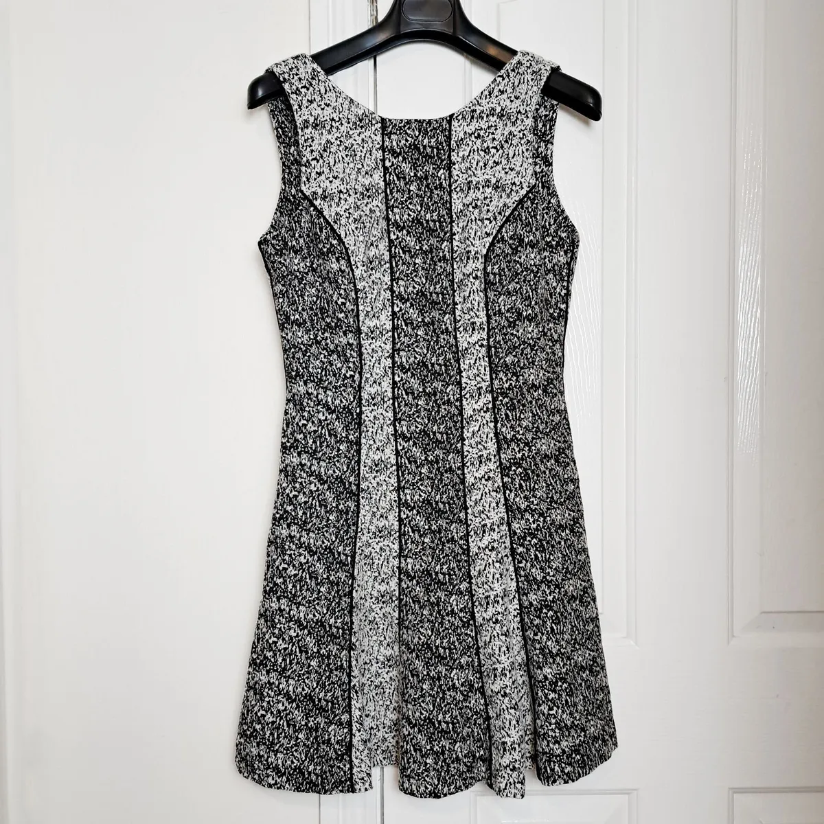 H&M Black White Sleeveless Mini Dress 8UK/36EU - Image 1