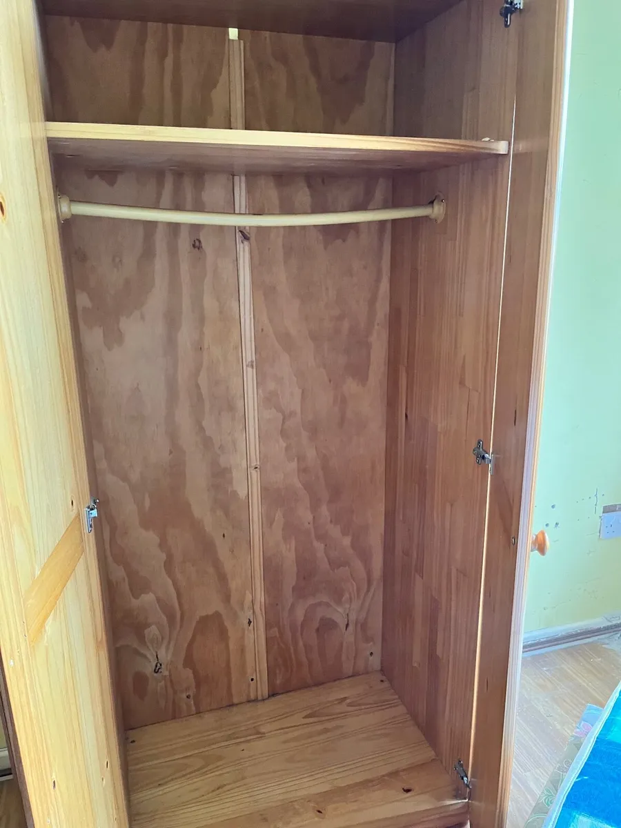 Wardrobe - Image 2