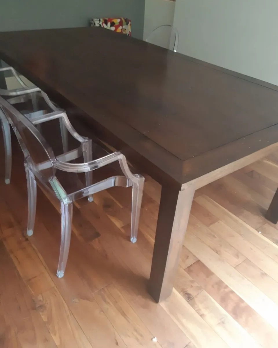 8 seater dining table - Image 4