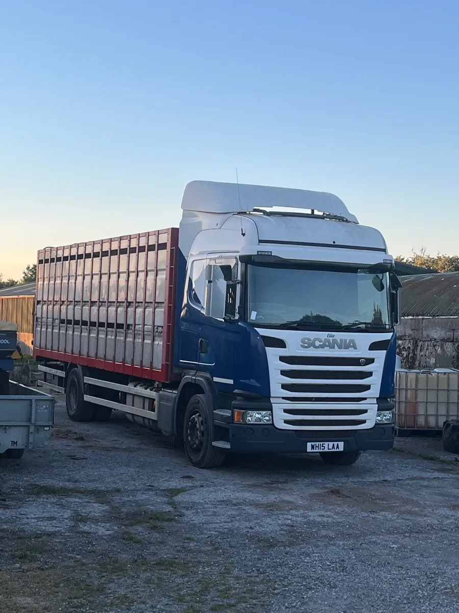 Livestock haulage