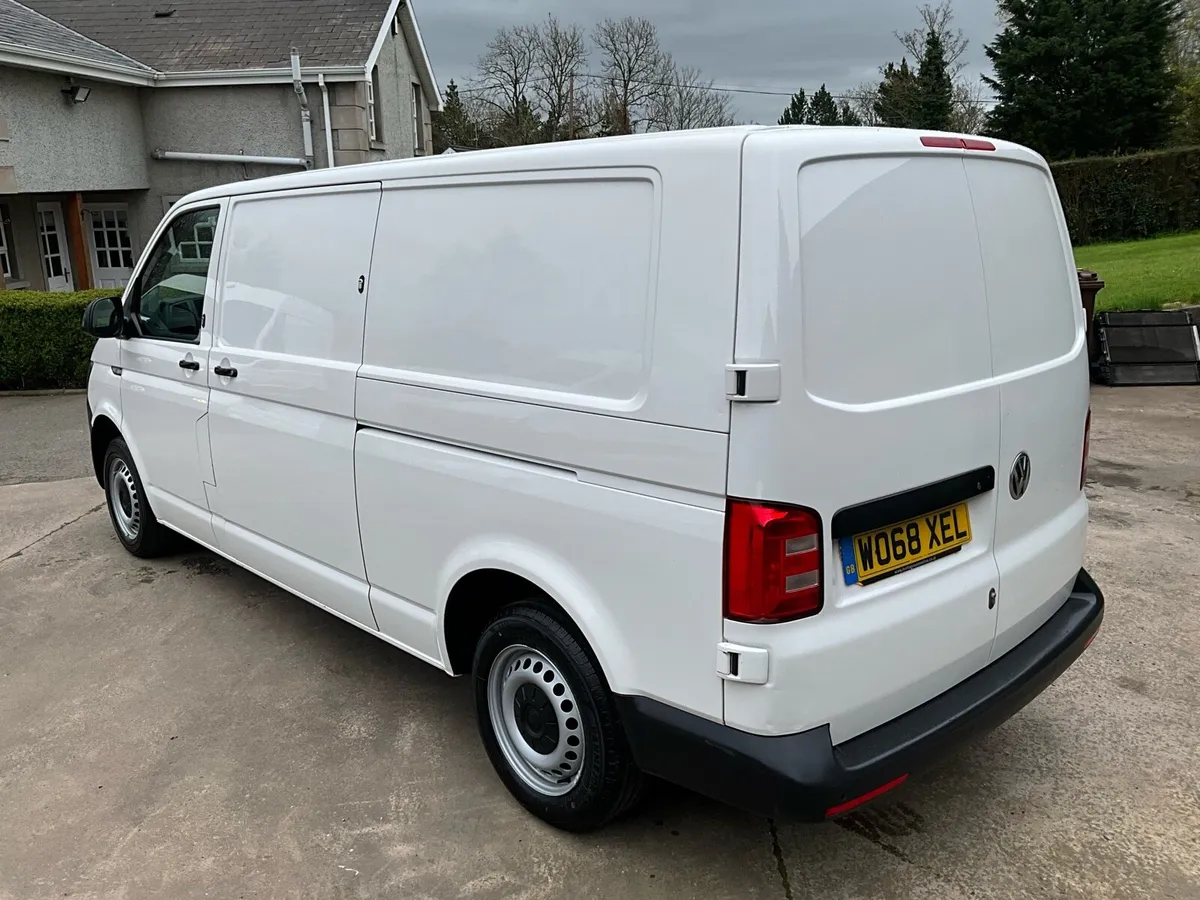 2019 VW Transporter T32 2.0 150ps LWB - Image 4