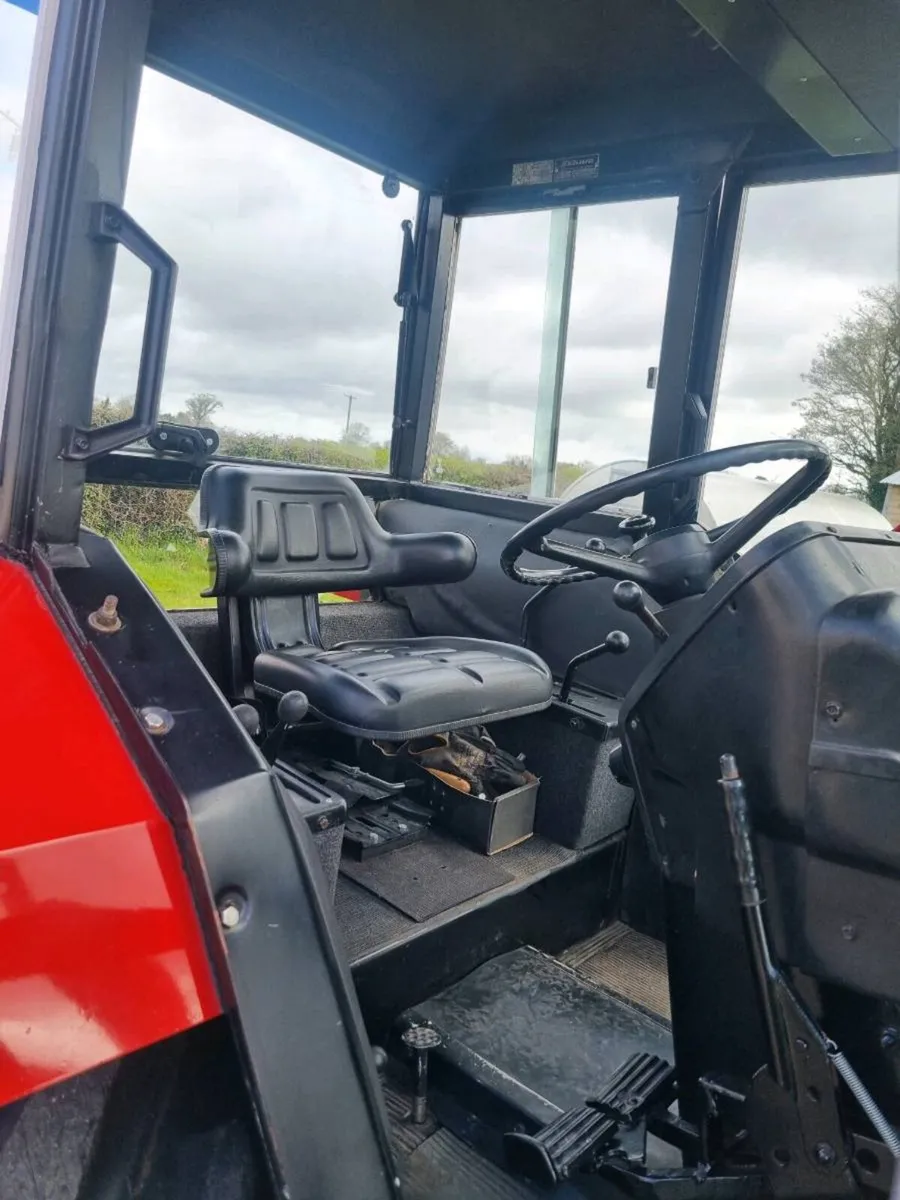 International 784 Fully Restored - Image 4