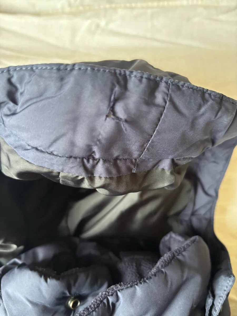 Ralph Lauren boys puffer coat age 4 - Image 4